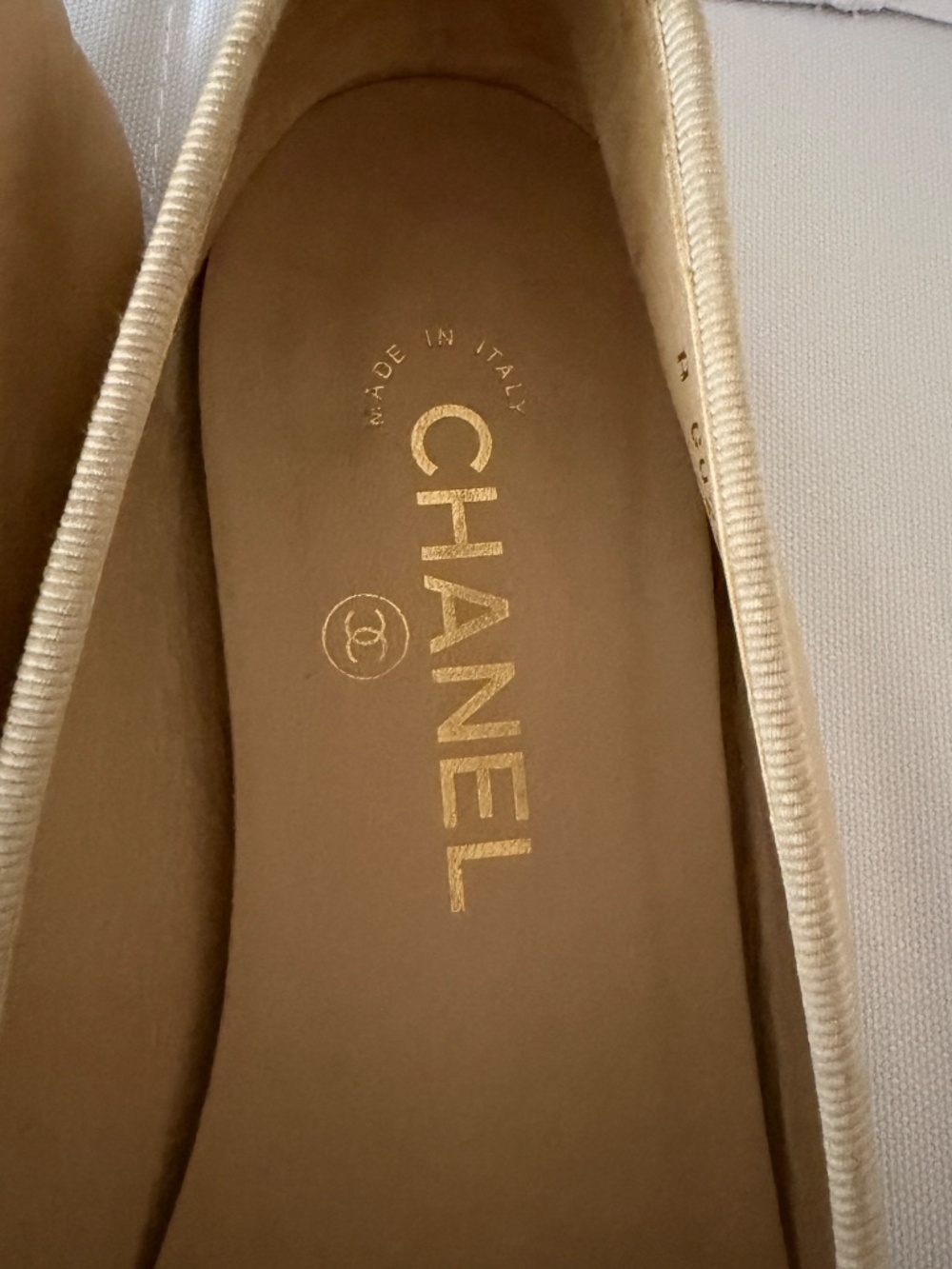 Authentic Chanel Ballet Flats Bow Lambskin Beige Black EU 39.5 / US 8.5 - Picture 8 of 10